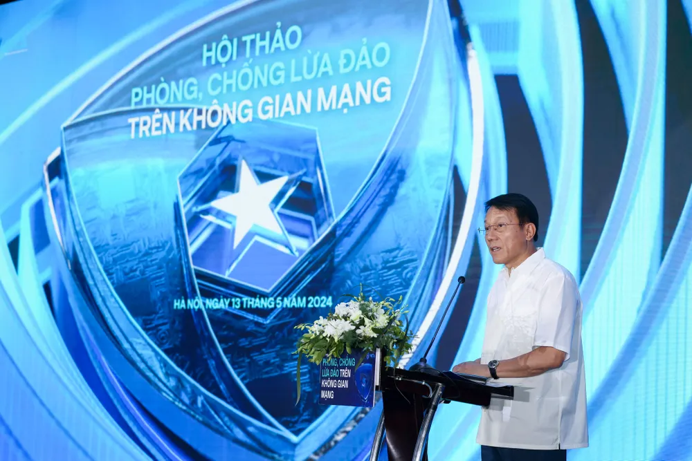 Anh HT An ninh mang 1.jpg