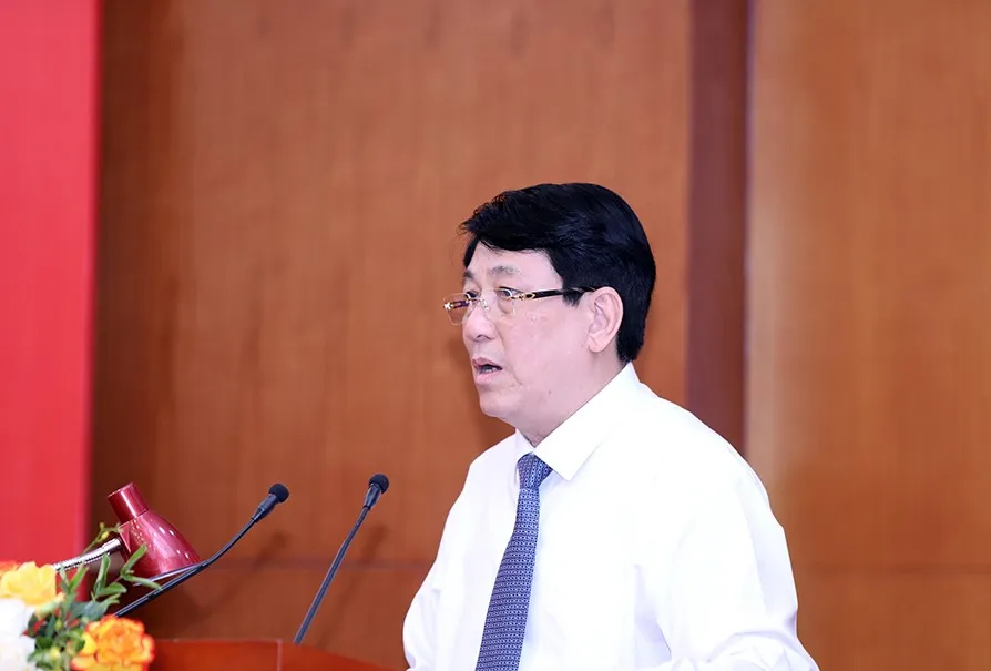 Anh Ban Noi chinh 2.jpg