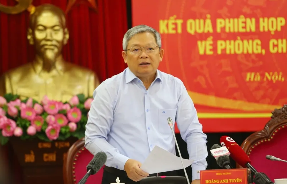 Anh Ban Noi chinh 2.jpg