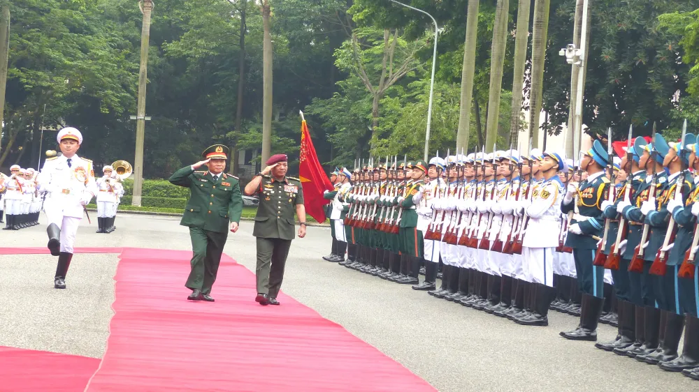 Anh doan QP Malaysia 4.JPG