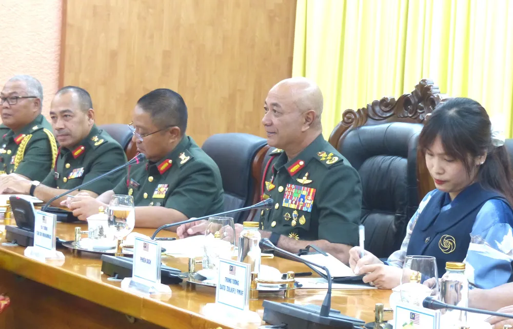 Anh doan QP Malaysia 8.JPG