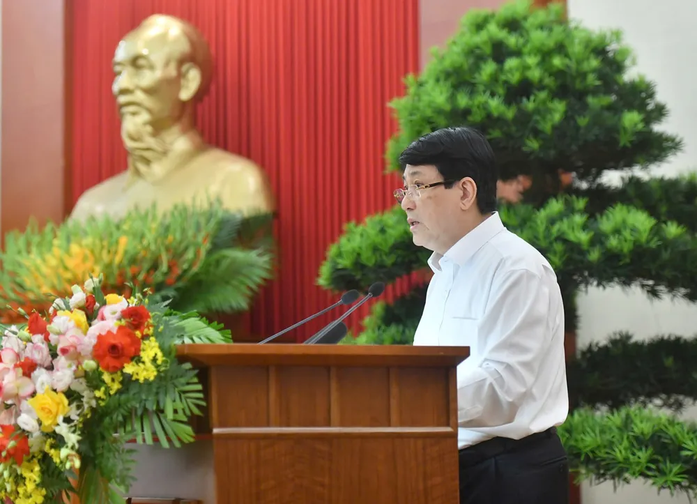 Bo CT- Ban BT gap mat 1.jpg