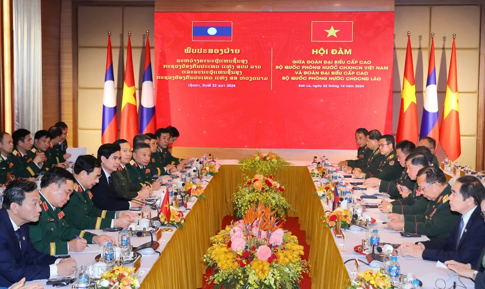 Hoi dam - Tang qua 10.jpg