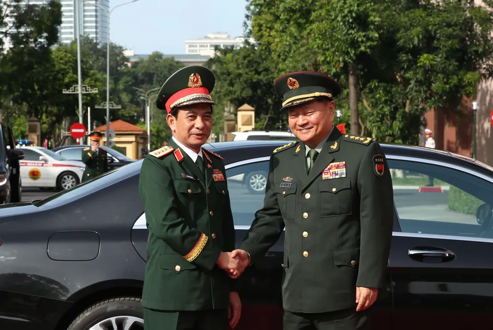 Anh QP Viet - Trung 6.JPG