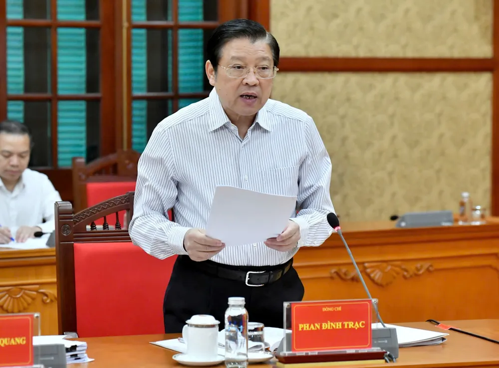 Hop Ban Chi dao TW PCTNLPTC 6.jpg