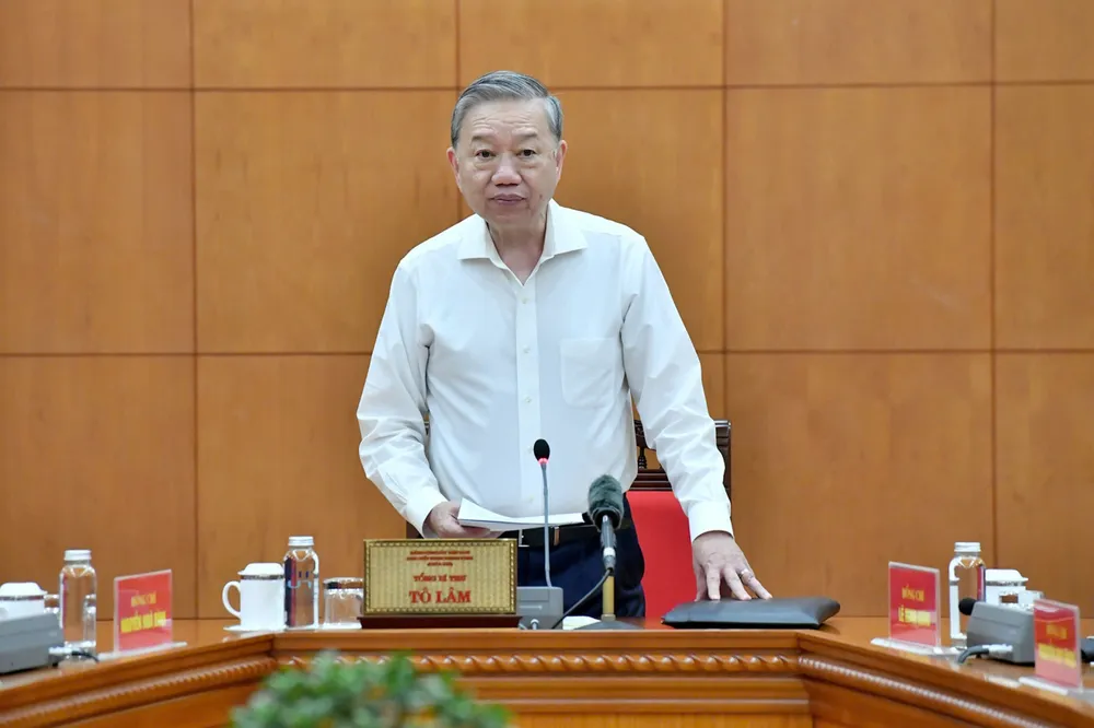 Hop Tieu ban Dieu le Dang 3.jpg