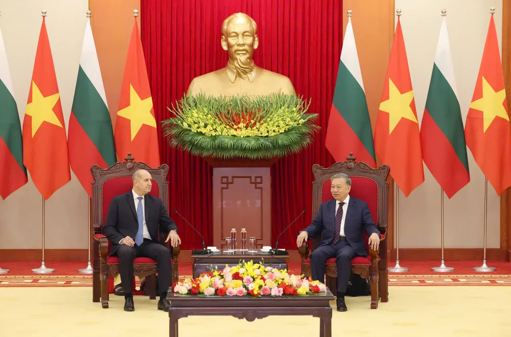 TBT To Lam tiep khach 4.jpg