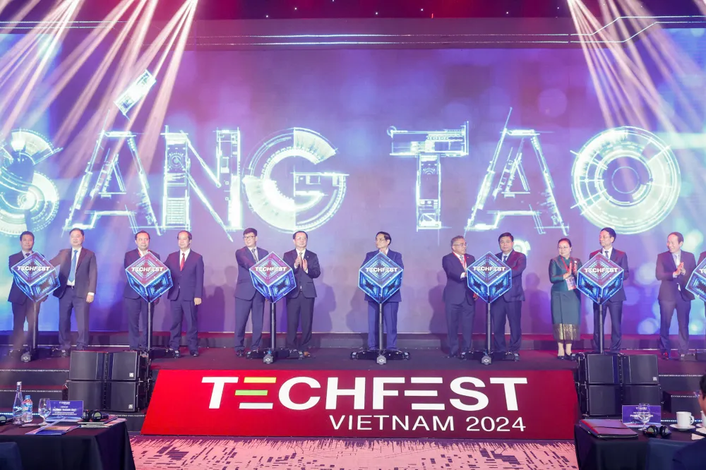 Anh khai mac Techfest 5.jpg