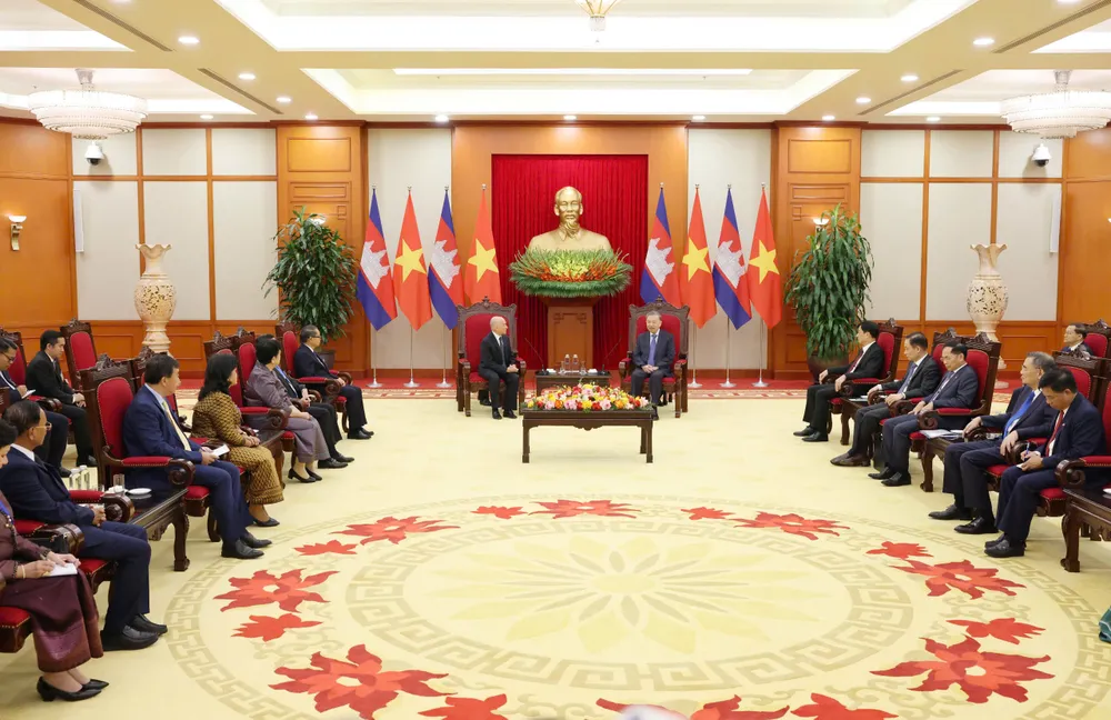 TBT To Lam tiep Quoc vuong CPC 5.jpg