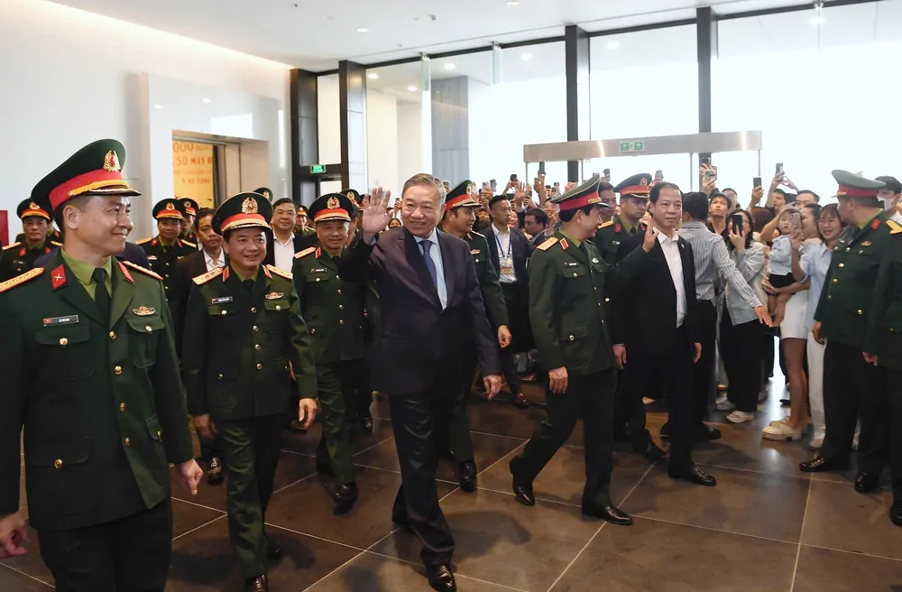 TBT To Lam tham Bao tang LSQSVN 10.jpg