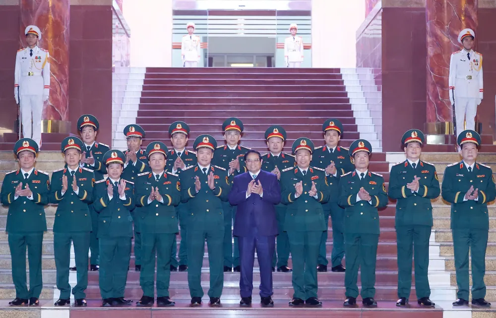 Thu tuong lam viec HV Quoc phong 2.jpg