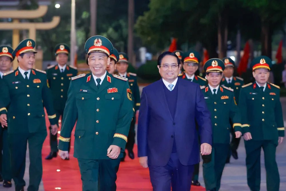 Thu tuong lam viec HV Quoc phong 3.jpg