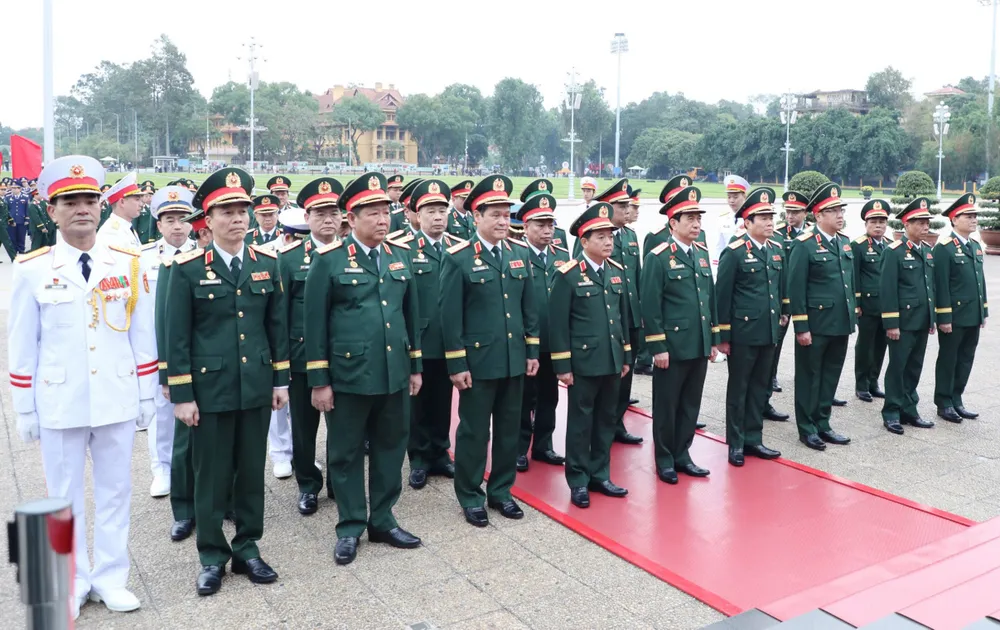 Anh Bo QP vieng Lang 4.jpg