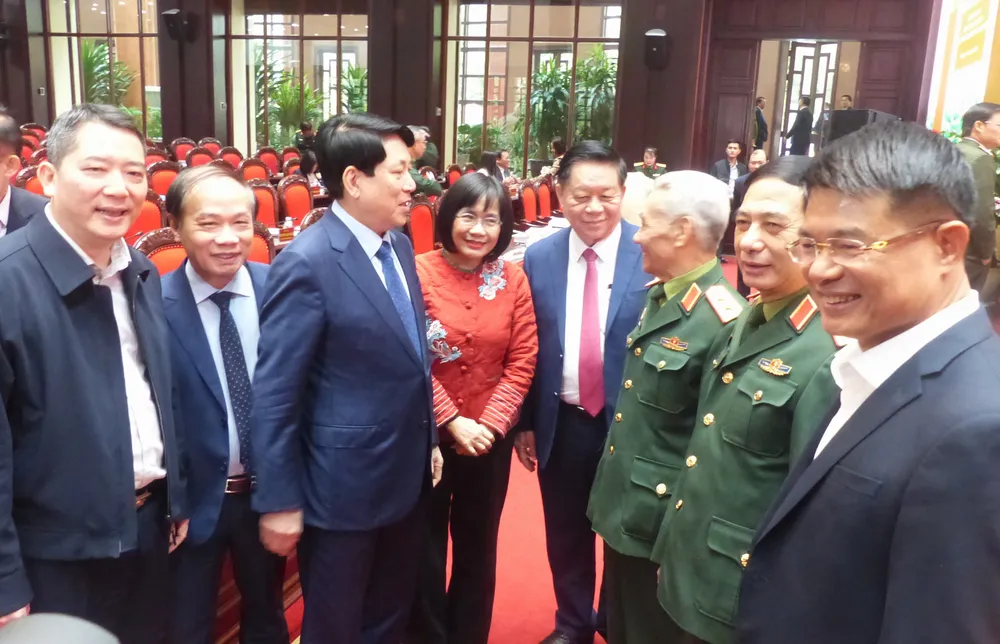 CTN trao doi tai hoi thao.JPG