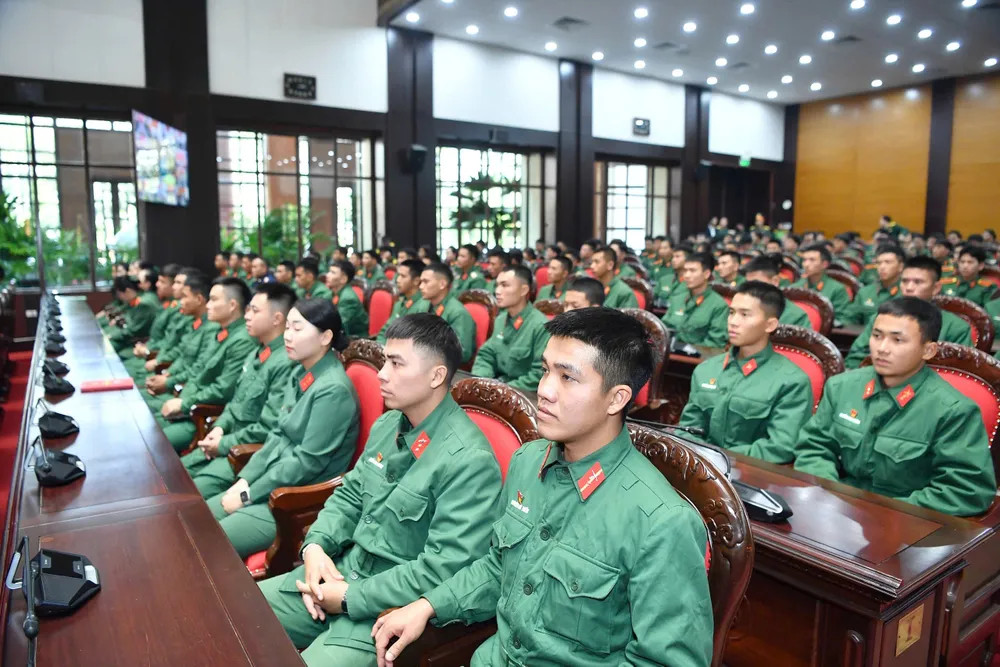 Anh TBT - thanh nien quan doi 6.jpg