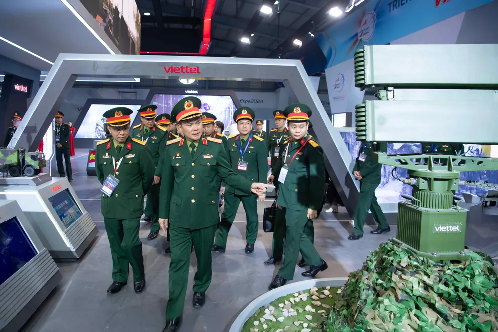 Anh VT trien lam 1.jpg