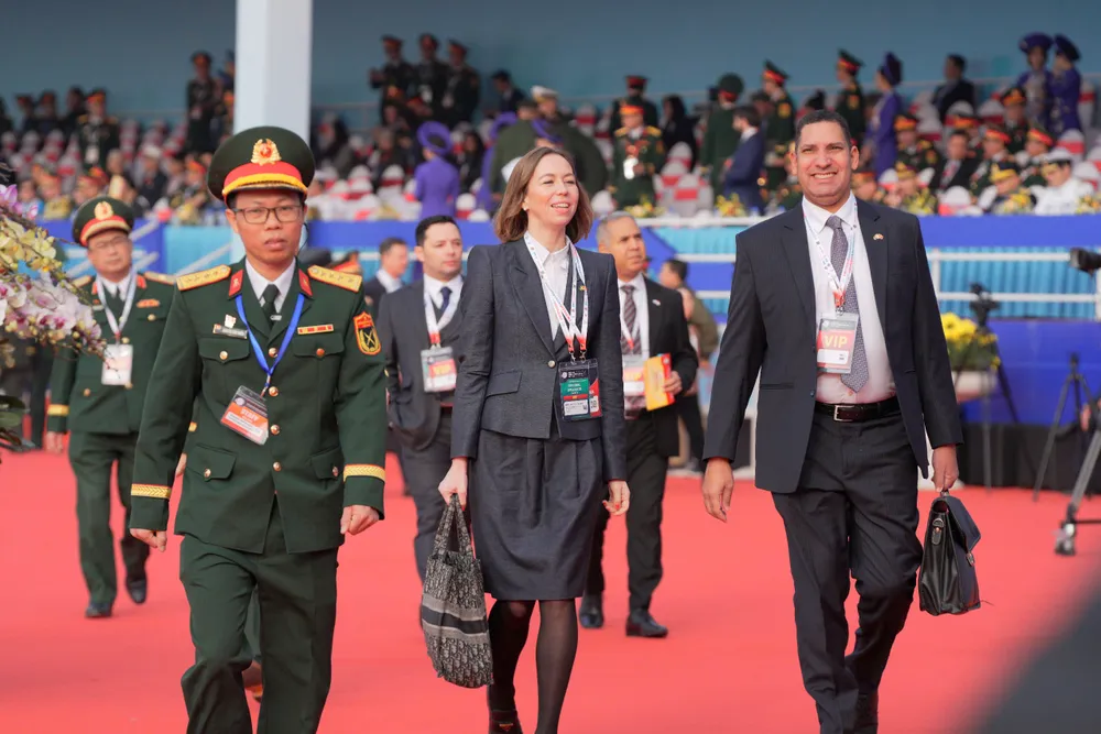 Anh Khai mac TLQP 6.jpg