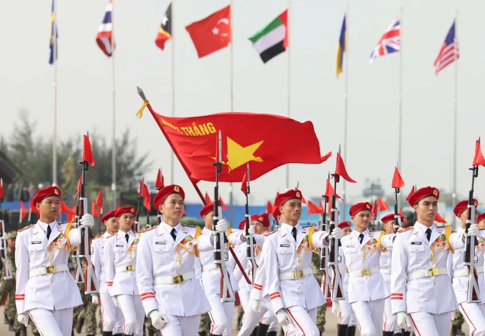 Anh Khai mac TLQP 9.jpg