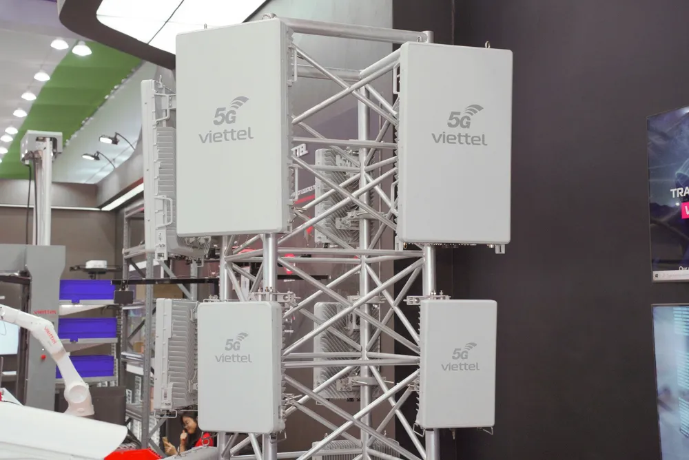 5.1. HCT thử nghiệm mạng 5G Viettel với các nhà mạng lớn tại Trung Đông để chứng minh hiệu quả và độ tin cậy của sản phẩm.JPG