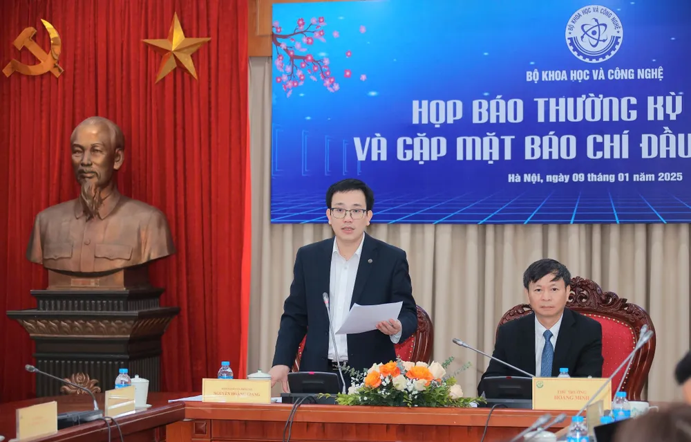 Anh hop bao Bo KHCN 3.jpg
