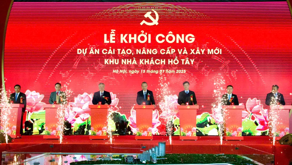 Anh khoi cong du an khu Nha khach Tay Ho 1.jpg