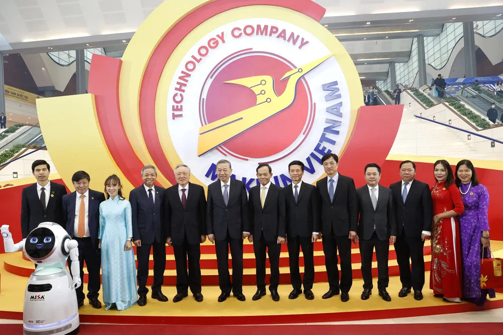 Dien dan Cong nghe so 1.JPG