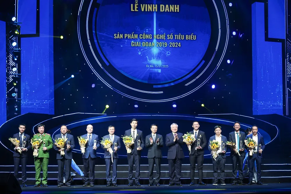 Dien dan Cong nghe so 4.JPG