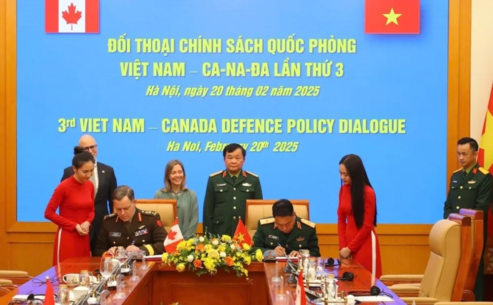 Doi thoai QP VN-Canada 2.jpg