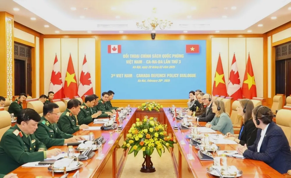 Doi thoai QP VN-Canada 3.jpg