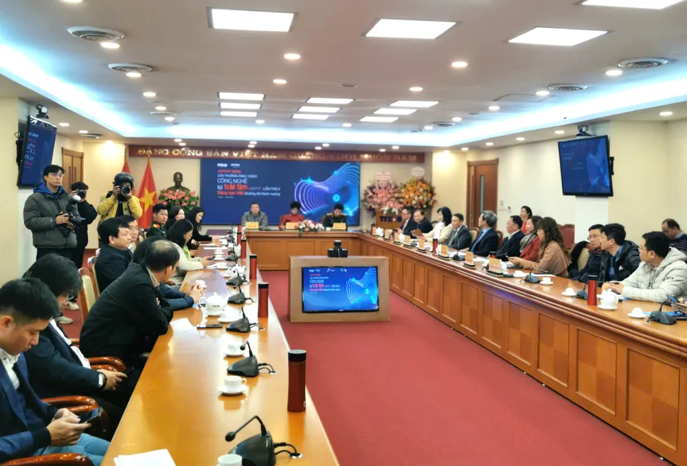 Anh phat dong cuoc thi 4.jpg