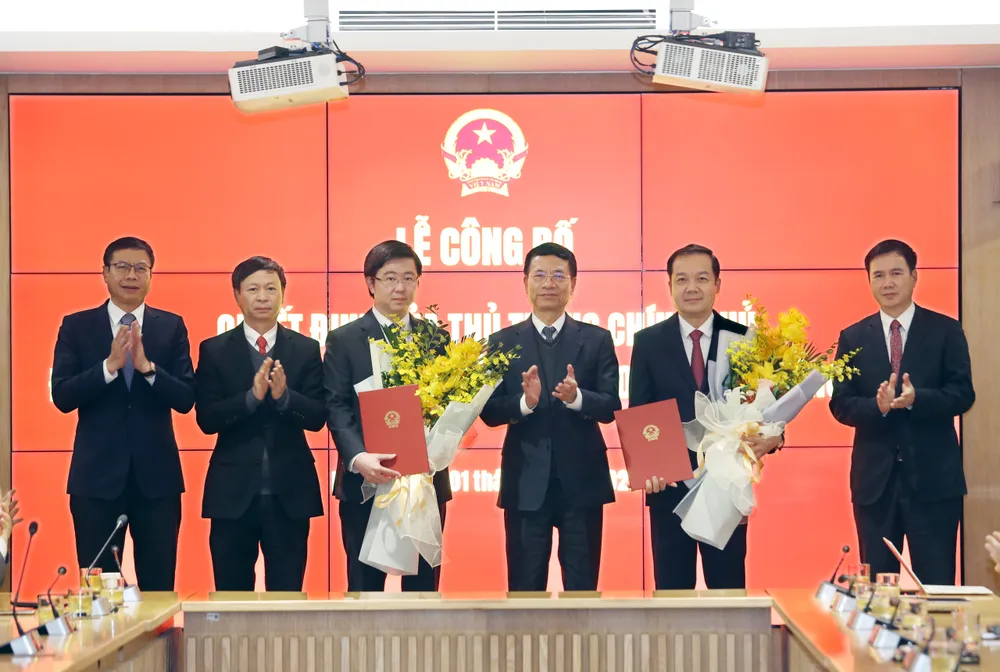 Lanh dao Bo KHCN 1.jpg