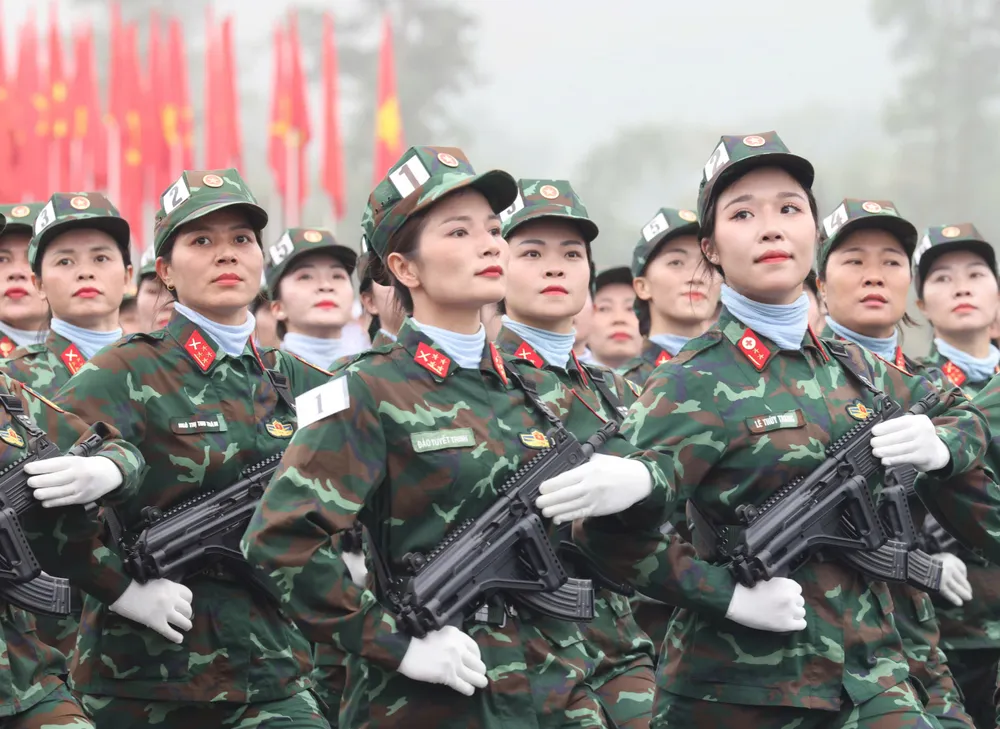 Doi hinh hop luyen 10.jpg