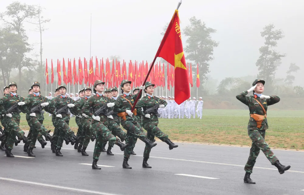 Doi hinh hop luyen 11.jpg