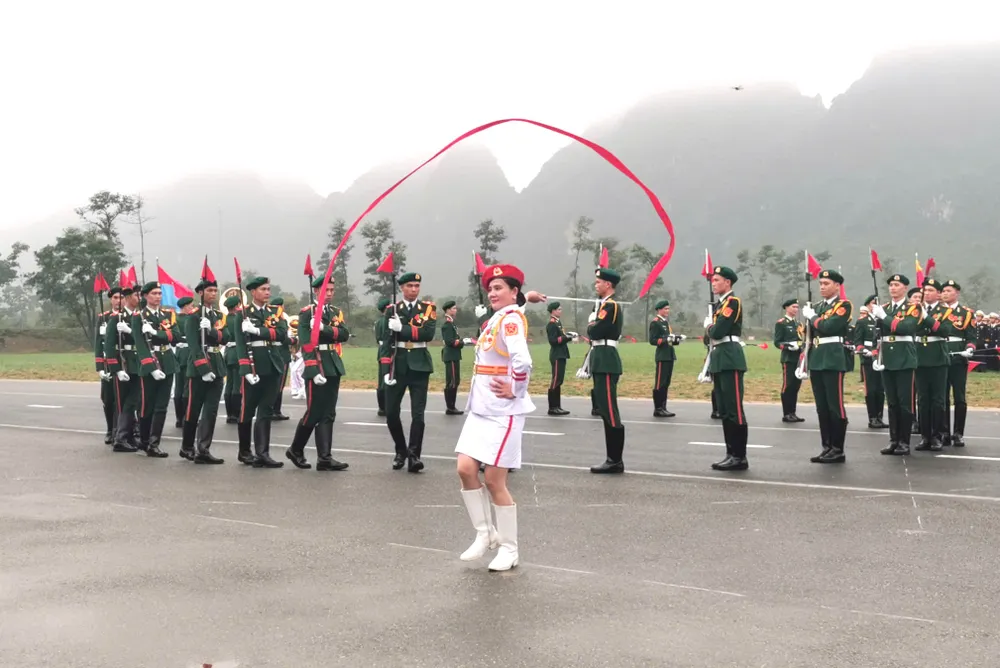 Anh Hop luyen BQP 16.jpg