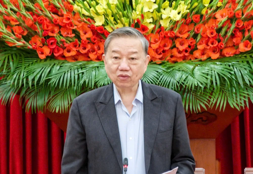 TBT lam viec To Van kien 1.jpg