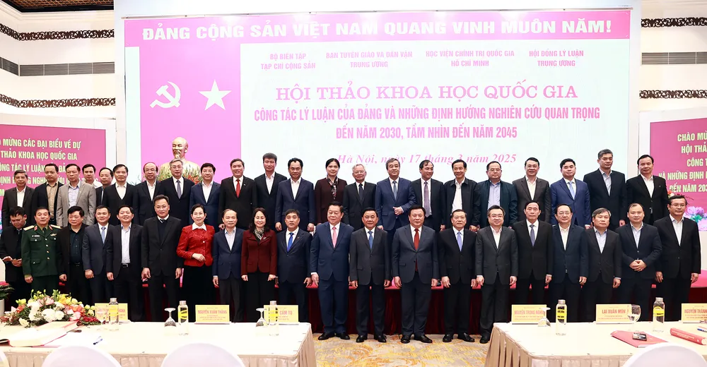 Ạnh hoi thao ly luan 2.jpg