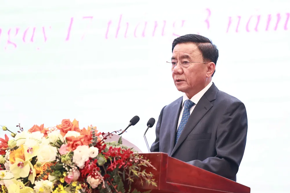 Ạnh hoi thao ly luan 5.jpg