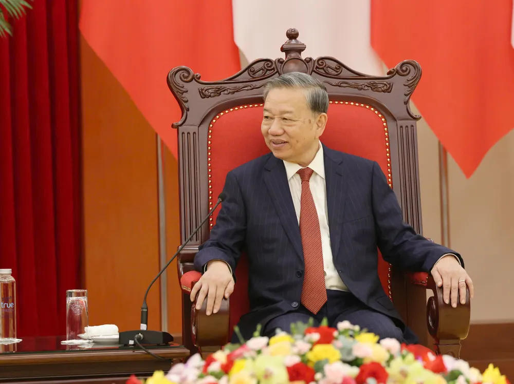 Anh TBT tiep TTg Singapore 6.jpg