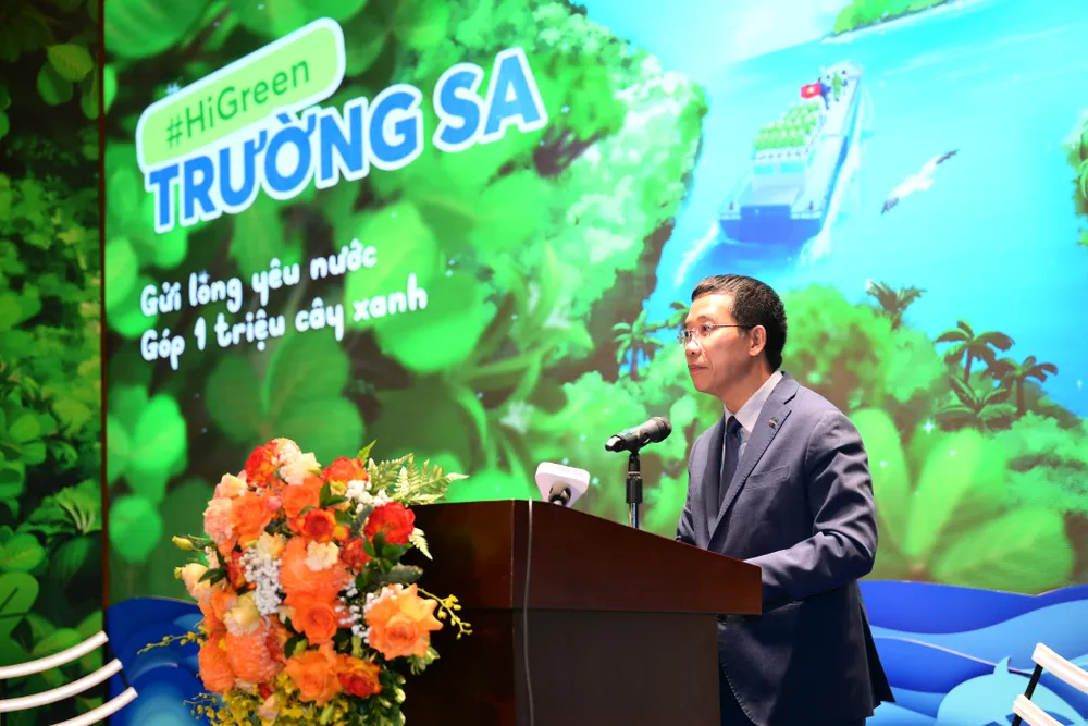 Cay xanh Truong Sa 1.JPG