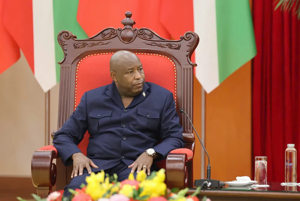 TBT tiep TT Burundi 5.jpg