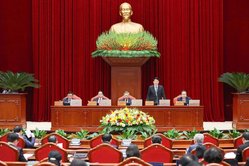 HN TW 11 phien khai mac 2.jpg