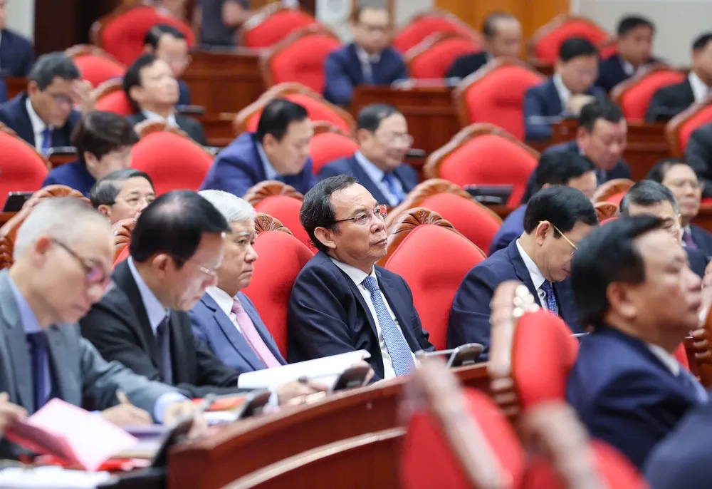 HN TW 11 phien khai mac 9.jpg