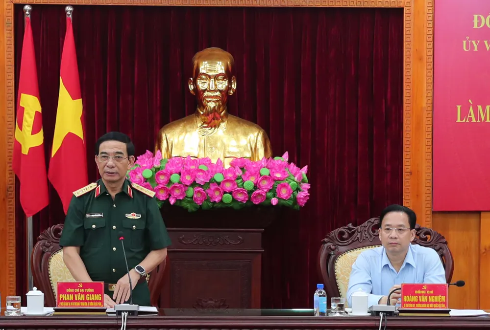 Lam viec Ban Thuong vu Lang Son 1.jpg