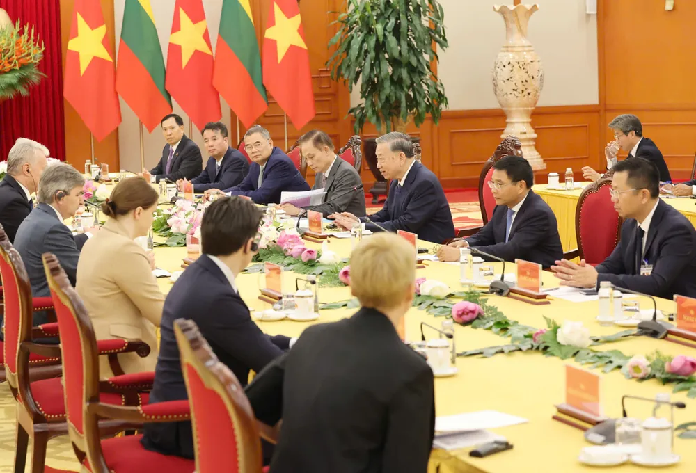 TBT tiep Tong thong Litva 5.jpg