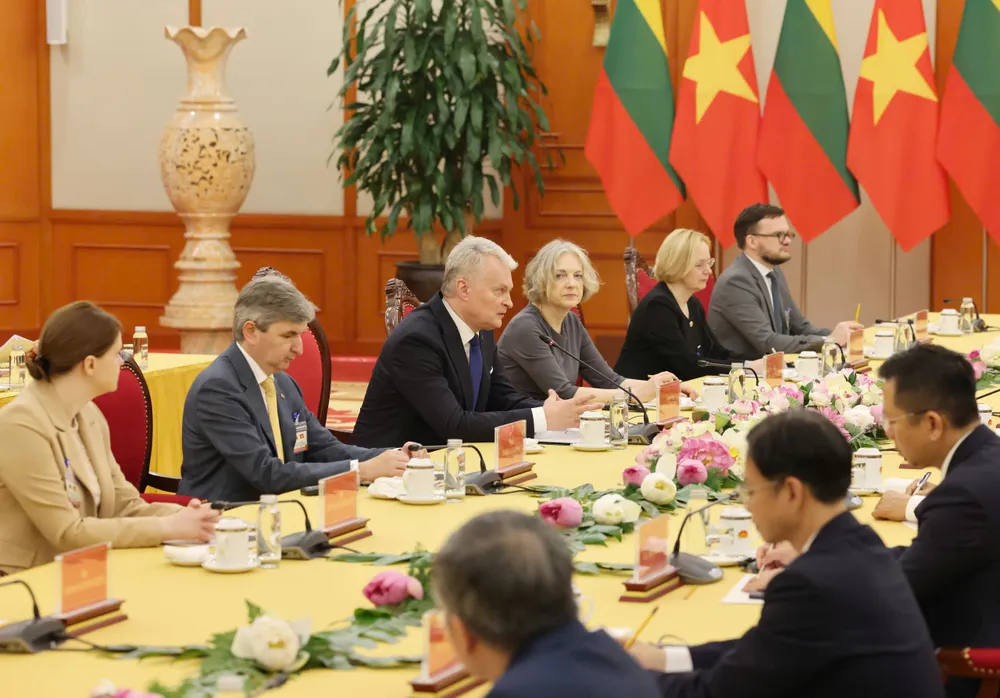 TBT tiep Tong thong Litva 6.jpg