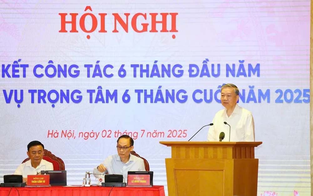Hoi nghi Ban Chi dao KHCN 2.jpg