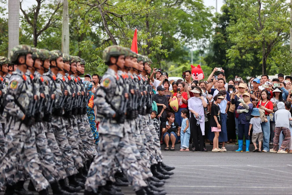 Anh Tong cuc Chinh tri kiem tra hop luyen 14.jpg