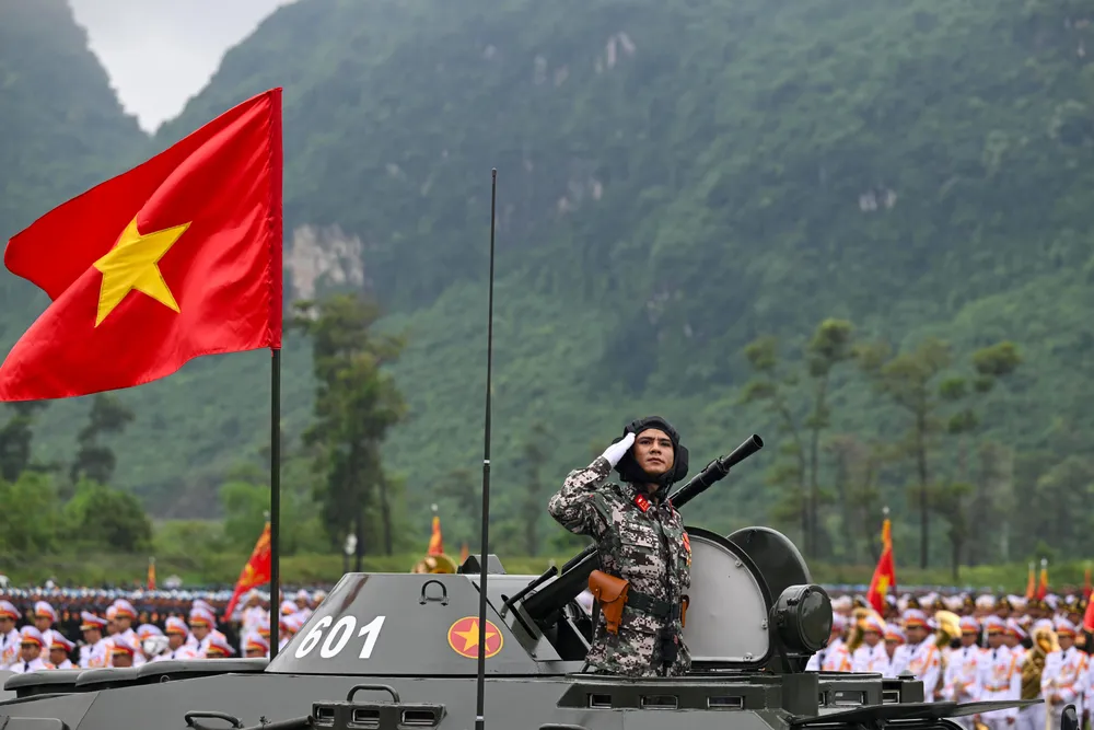 Tong Hop luyen 4 DBHD 26.JPG