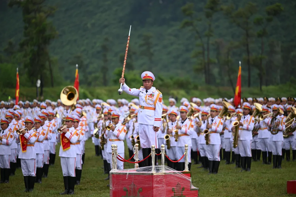 Tong Hop luyen 4 DBHD 3.JPG