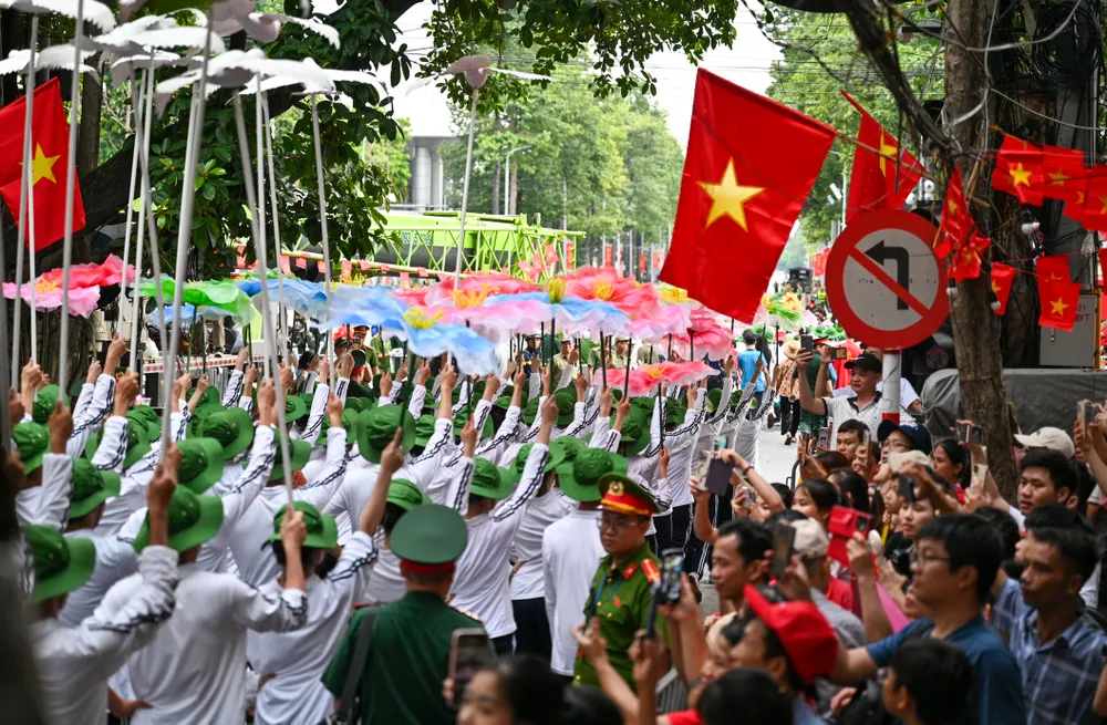 Anh chuan bi hop luyen 7.jpg